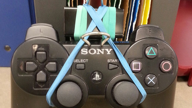 Ps4 controller holder store diy