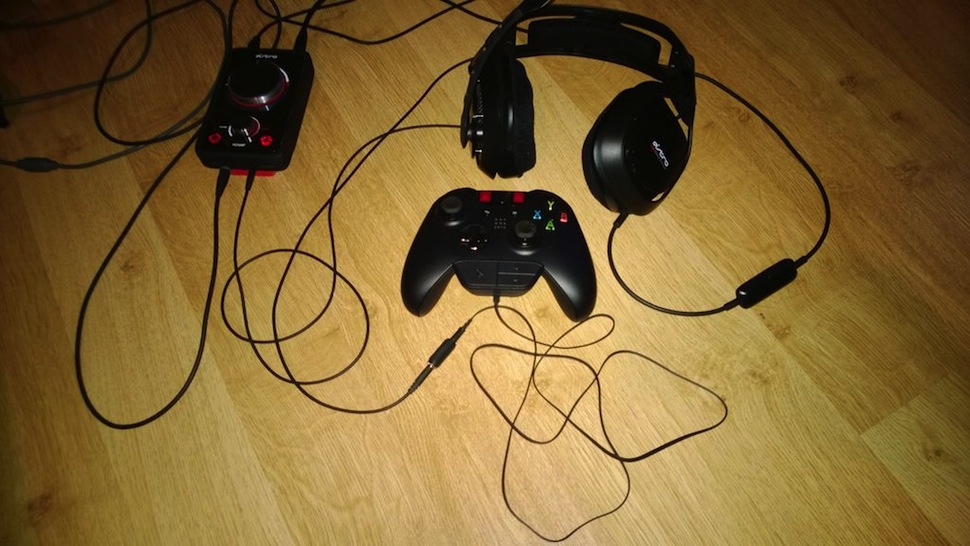 Hack Your Xbox One Headset Into A Universal Headset Adaptor