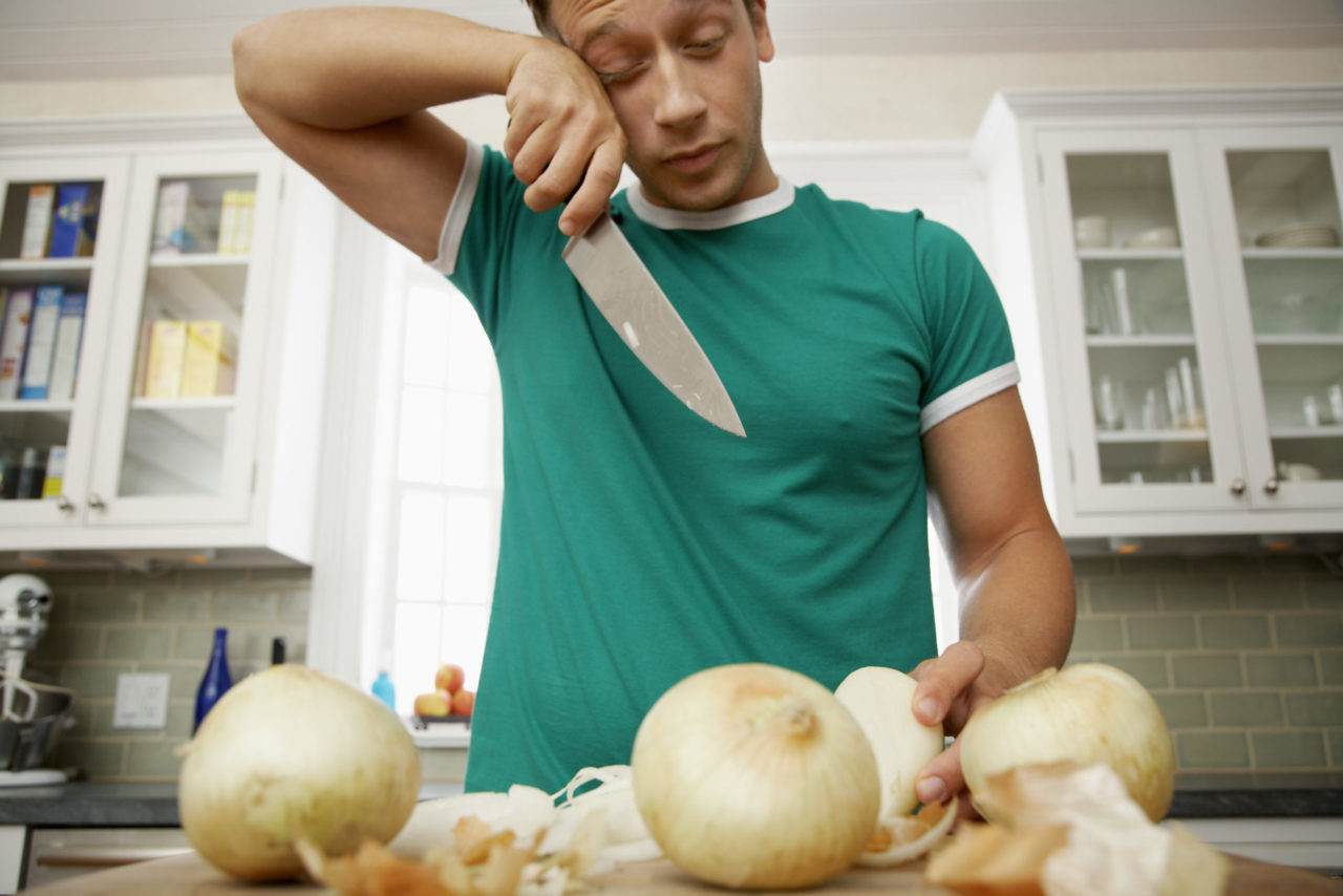 Onion Crying 'Cures', From Gum-Chewing To Goggle-Wearing, Put To