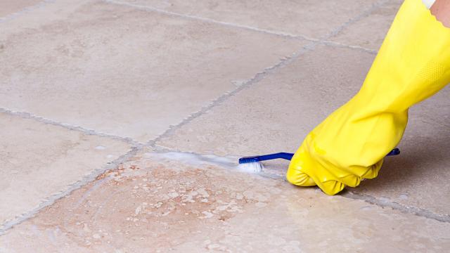 The Best Ways to Clean Dirty Grout