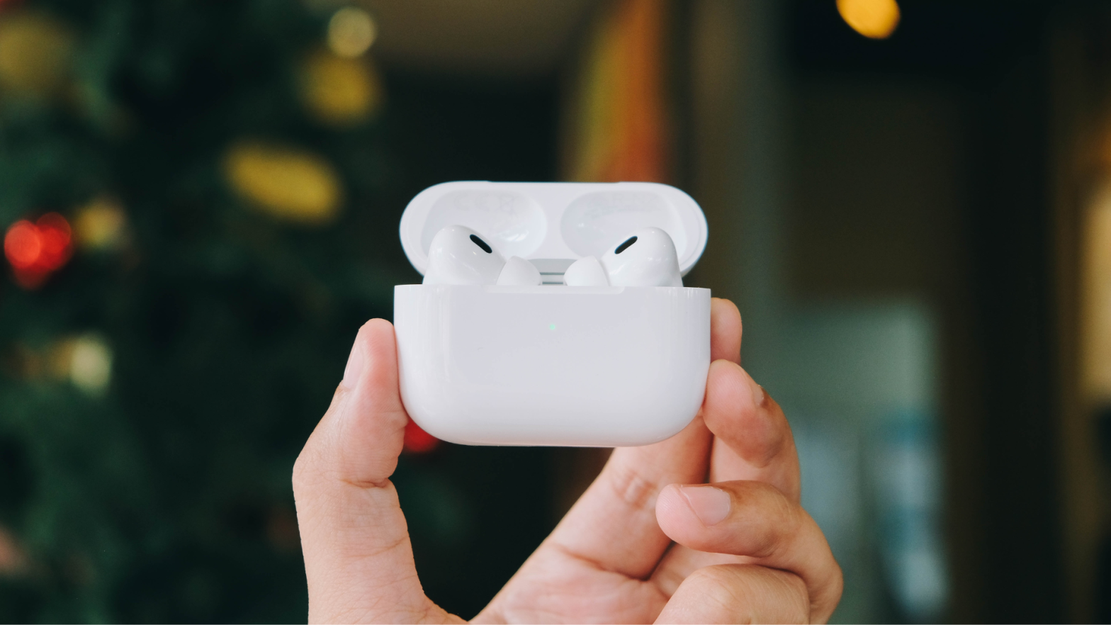 Five New Features Coming to AirPods Pro 2 (and How to Update Them)