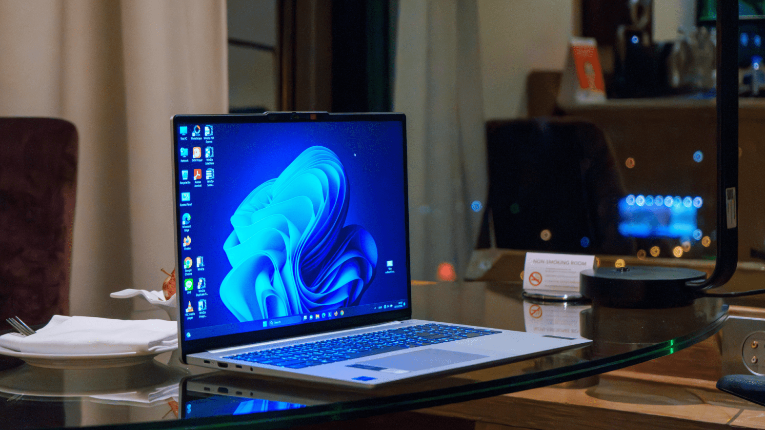 Your Windows Laptop or PC Can Double As a Wifi Hotspot