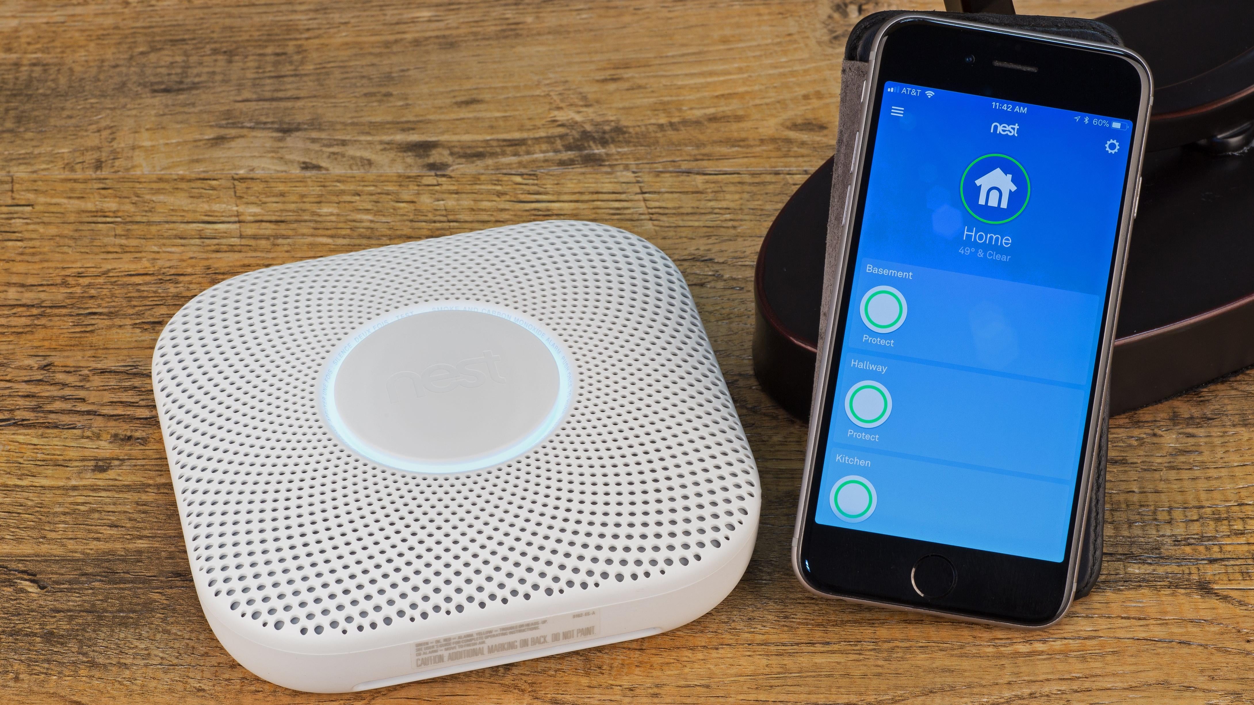 Everything You Need To Know About Smart Smoke Detectors 3857