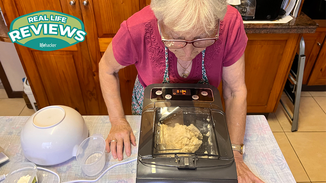 breed verf Actief Philips Pasta Maker Review: My Nonna and I Tested The Machine Out