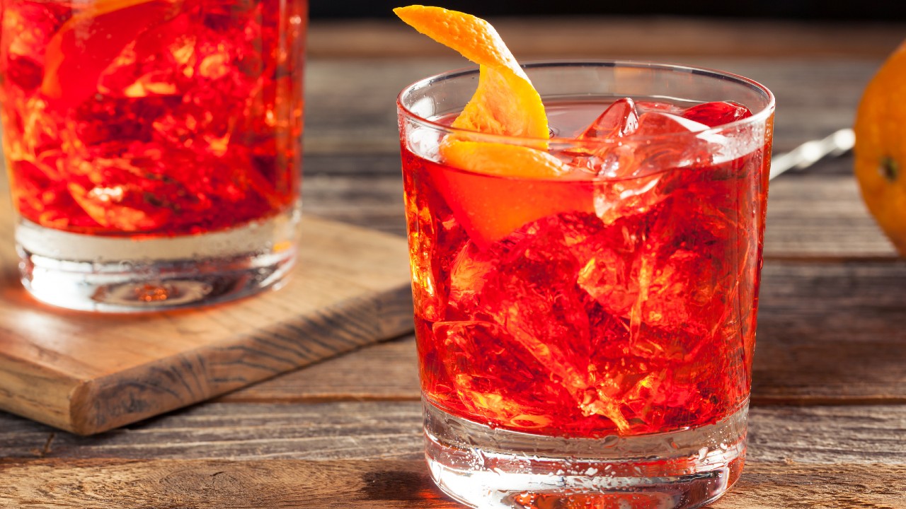 Negroni Sbagliato Recipe: How to Make the 3-Ingredient Cocktail