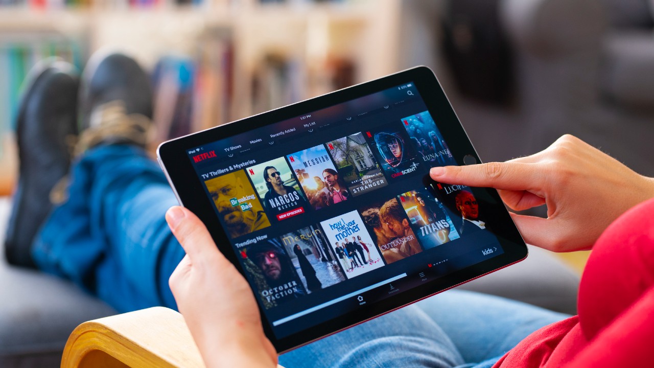 Netflix Ads Plan: Which Movies and Series Are Unavailable?